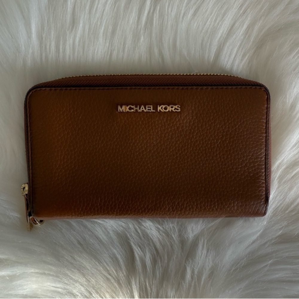 Michael Kors Tan Leather Zip Wallet